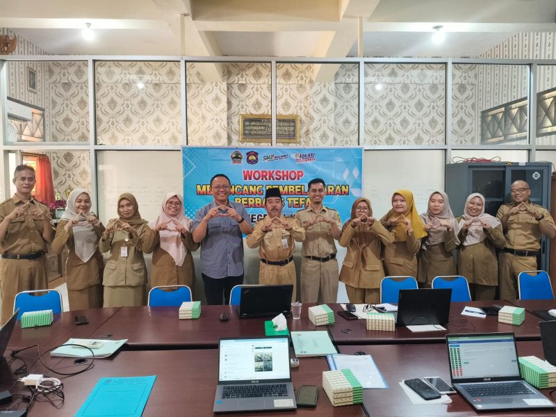 SMK Negeri 1 Kendal Mengadakan Kegiatan Guru Tamu untuk Meningkatkan Kompetensi Guru dan Siswa